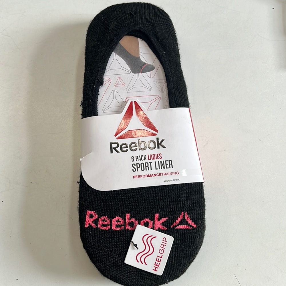 Reebok Women black sport liner performance training socks 6-pack shoe size 4-10